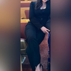 Ann Taylor lined Pant suit, Blazer 0 (small) pants 8P, faint pinstripe